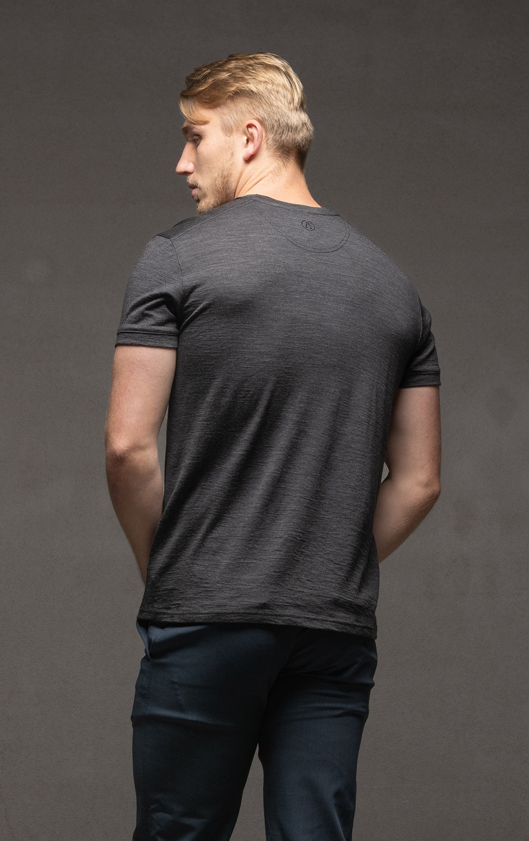 180GSM MERINO V TEE