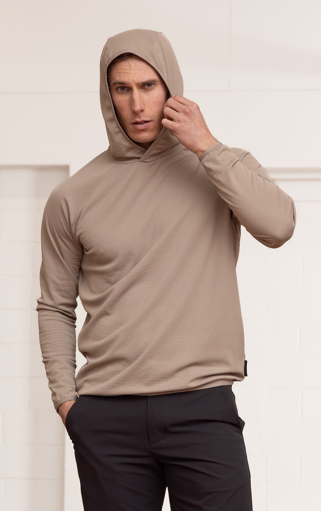 PERFORMANCE LIGHTWEIGHT HOODY - CLEARANCE