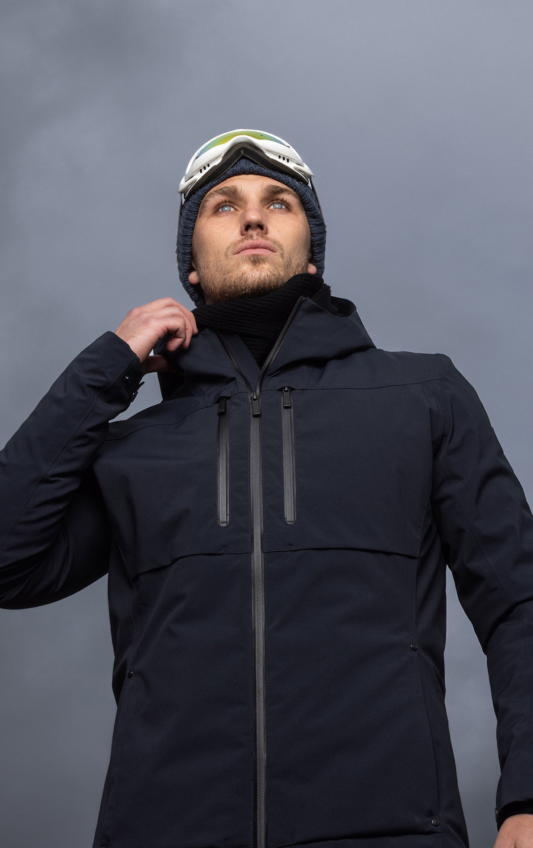 LAMINATED PRIMALOFT COAT