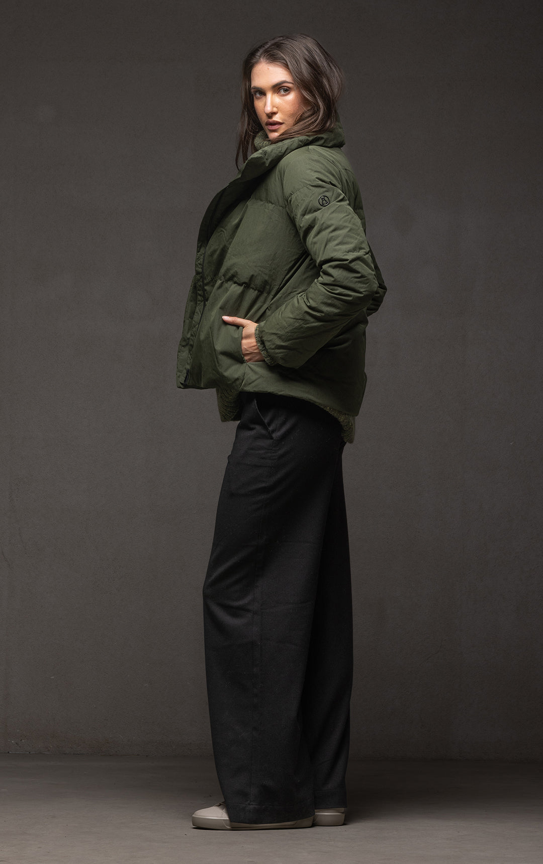 HIGH COLLAR DOWN JACKET