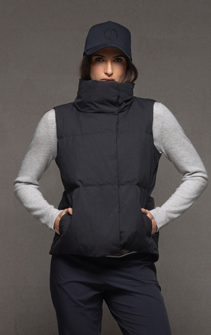HIGH COLLAR DOWN VEST