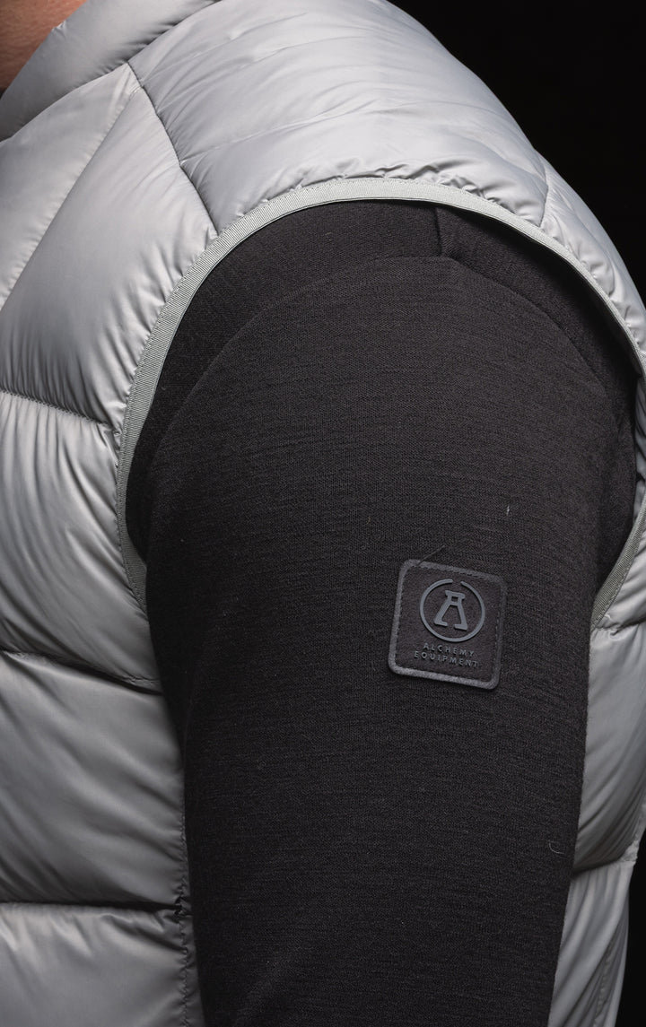 ESSENTIAL LIGHTWEIGHT DOWN VEST
