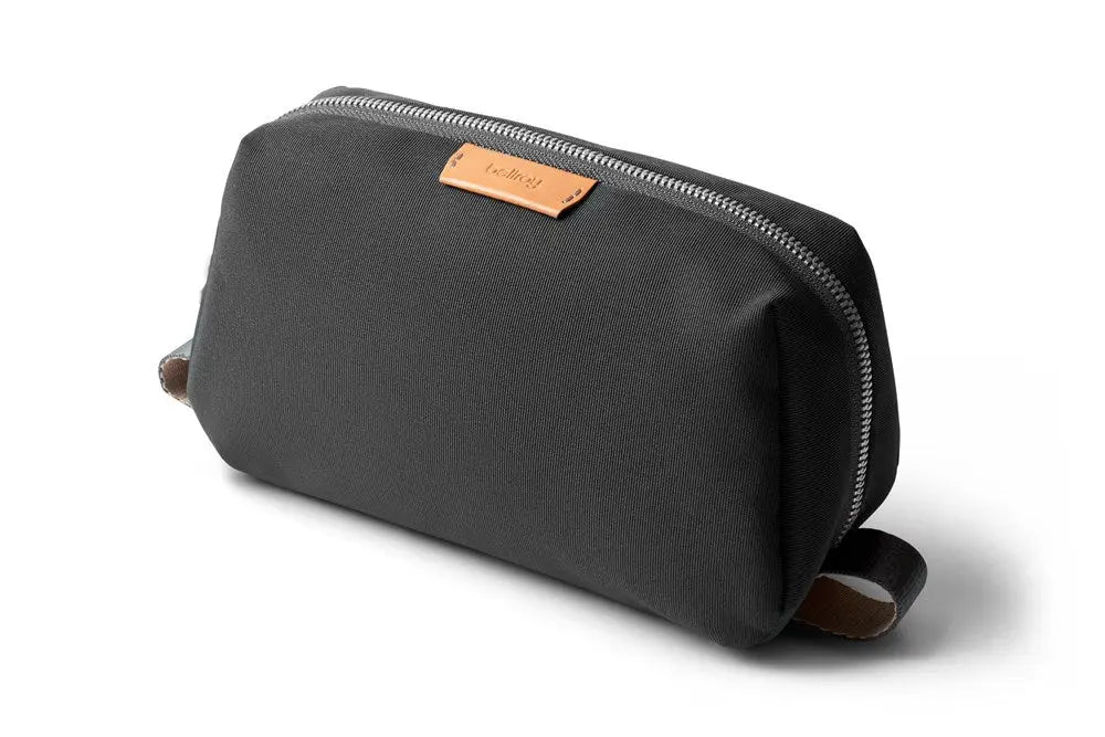 BELLROY - TOILETRY KIT Outside suppliers