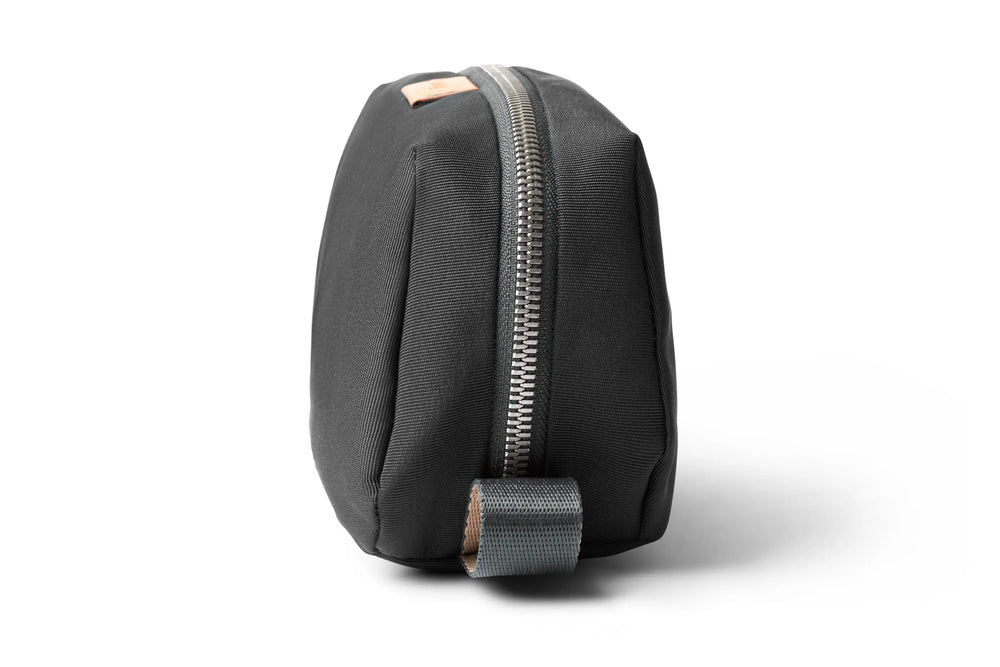 BELLROY - TOILETRY KIT Outside suppliers