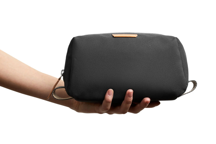 BELLROY - TOILETRY KIT Outside suppliers