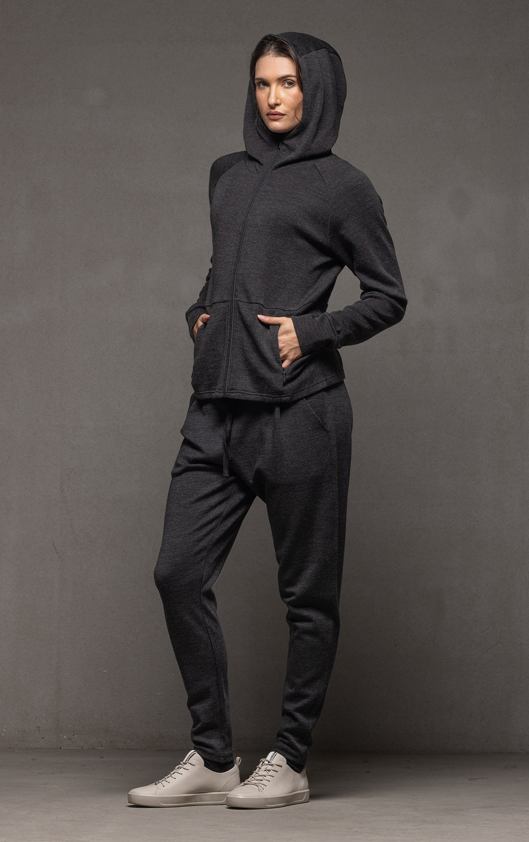 320GSM MERINO HOODY