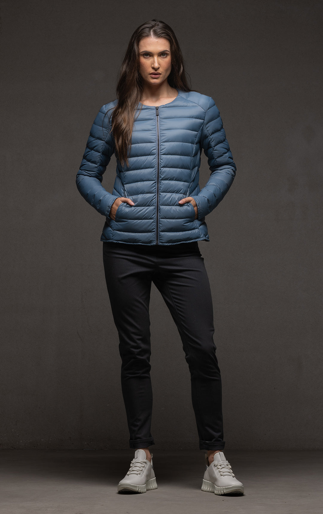 ESSENTIAL LIGHTWEIGHT DOWN JACKET