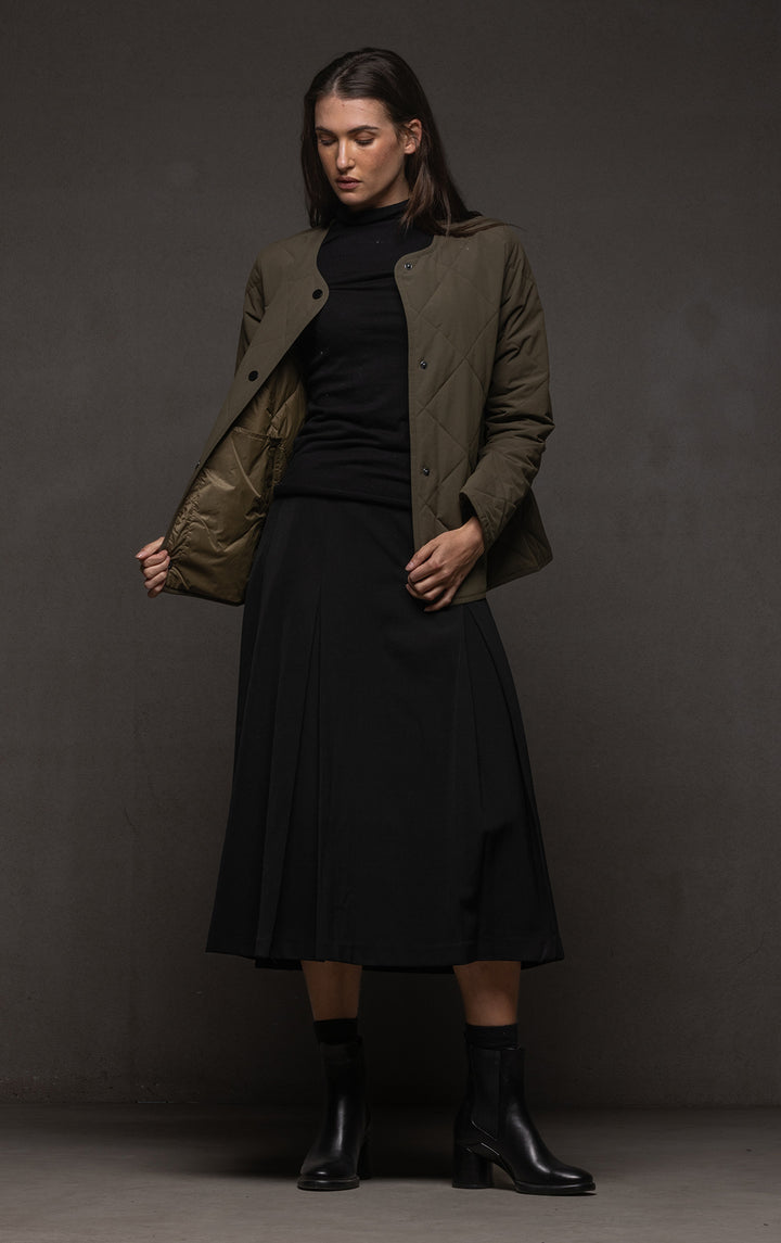 QUILTED PRIMALOFT CROPPED JACKET