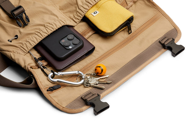 BELLROY - CINCH MESSENGER BAG