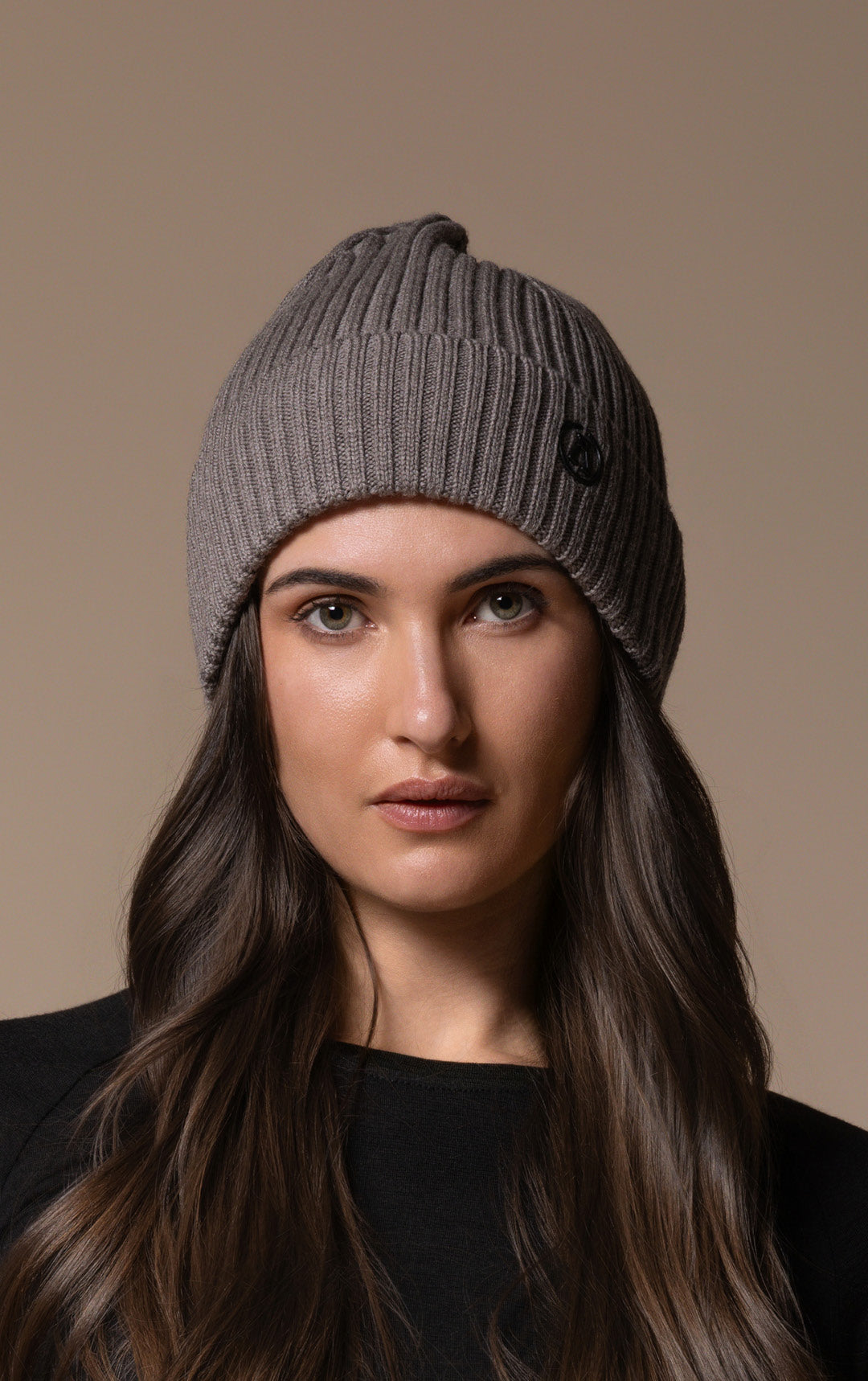 RIB KNIT BEANIE