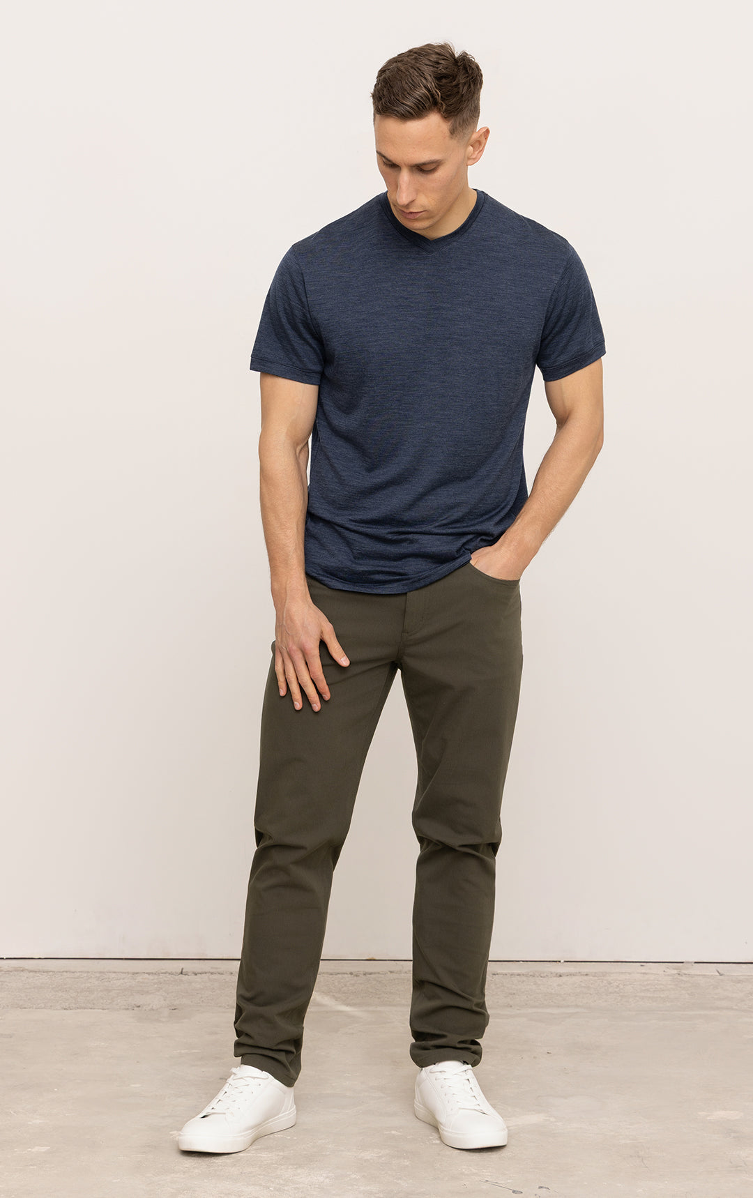 180GSM MERINO V TEE