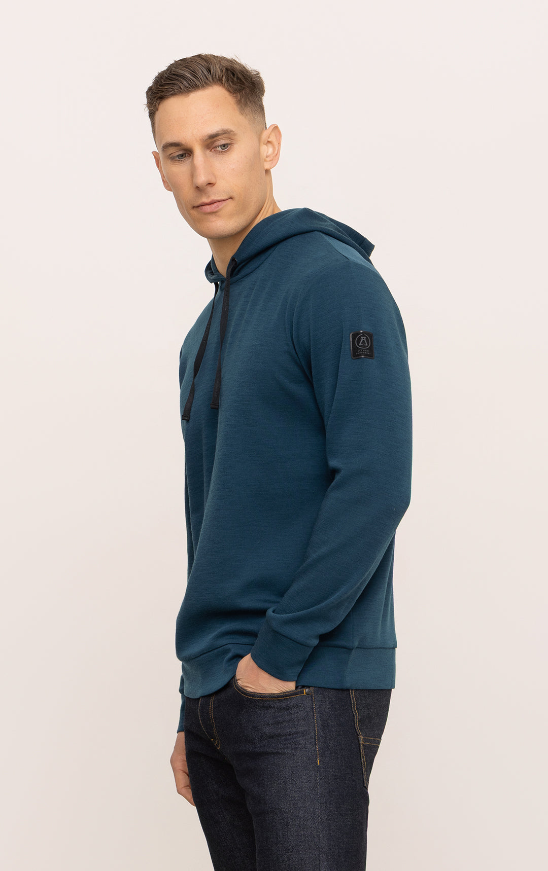 320GSM MERINO HOODED PULLOVER