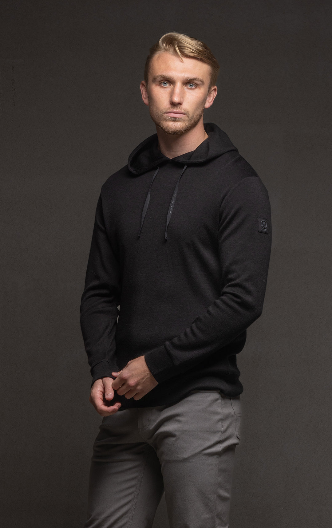320GSM MERINO HOODED PULLOVER