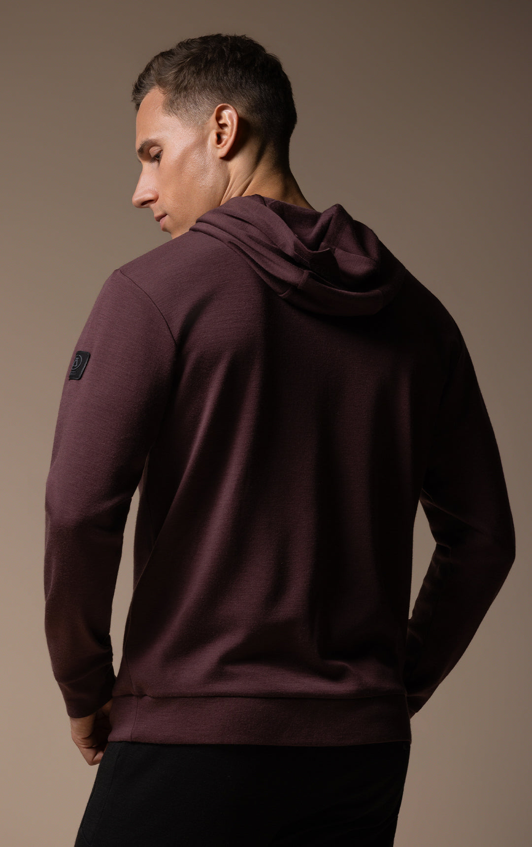 320GSM MERINO HOODED PULLOVER