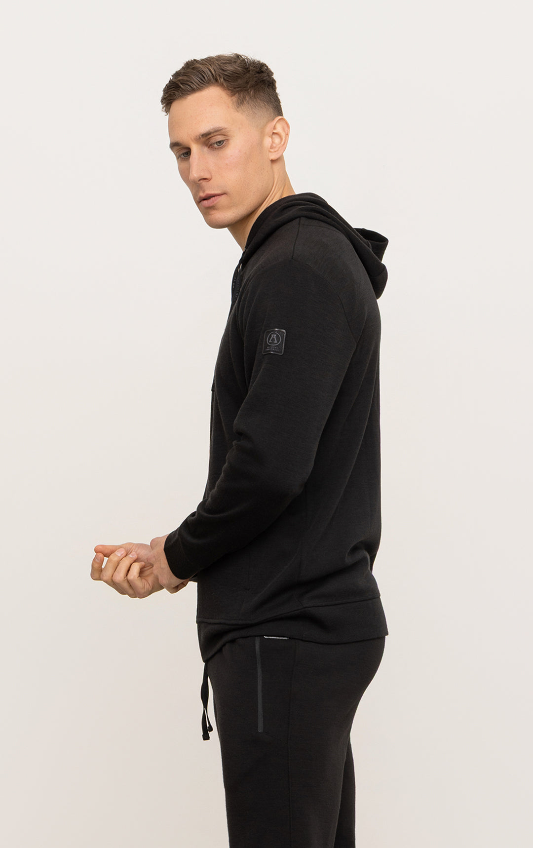 320GSM MERINO ZIPPED HOODY