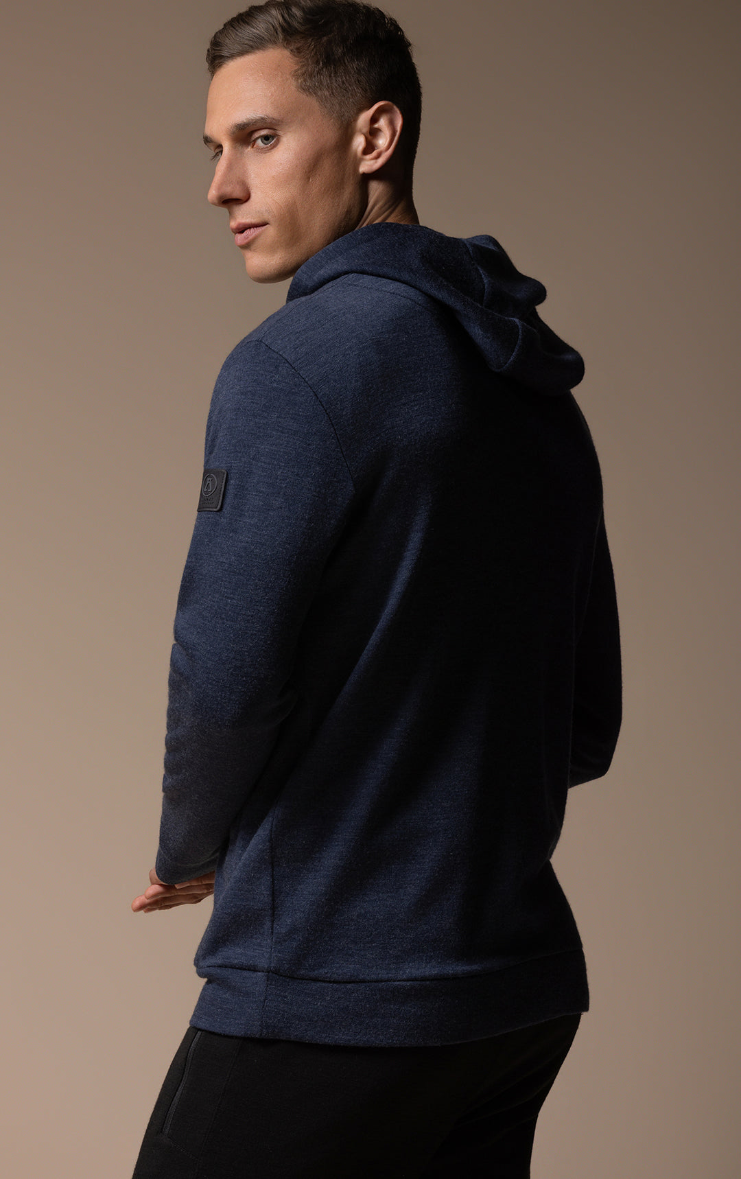 320GSM MERINO ZIPPED HOODY