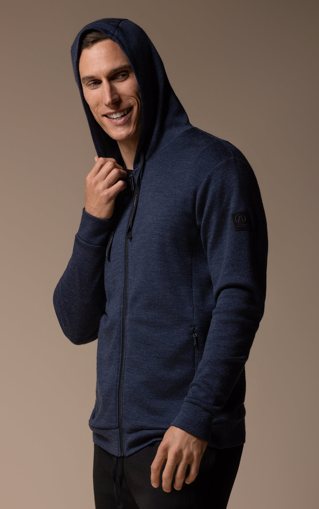 320GSM MERINO ZIPPED HOODY