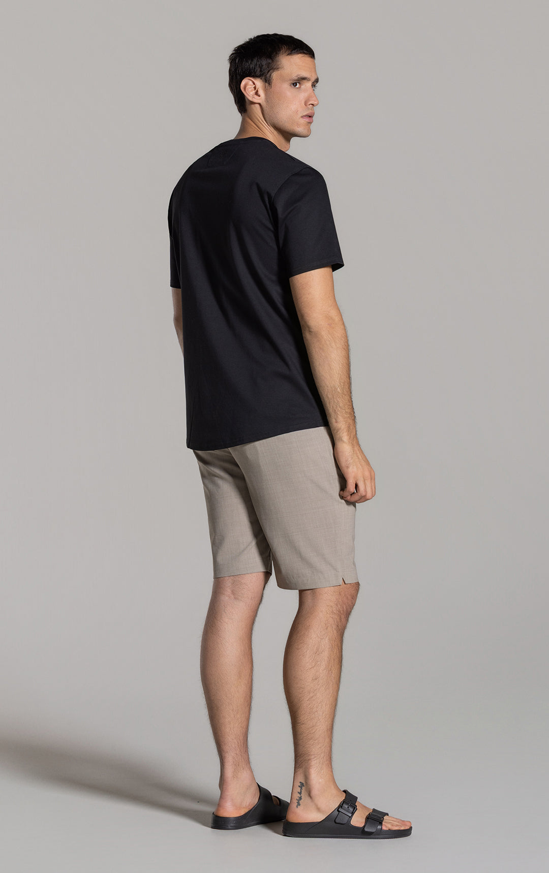 TAILORED SUMMER WOOL BLEND SHORT