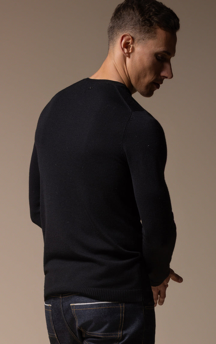 12GG MERINO V-NECK SWEATER