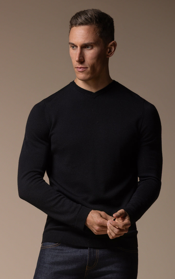 12GG MERINO V-NECK SWEATER