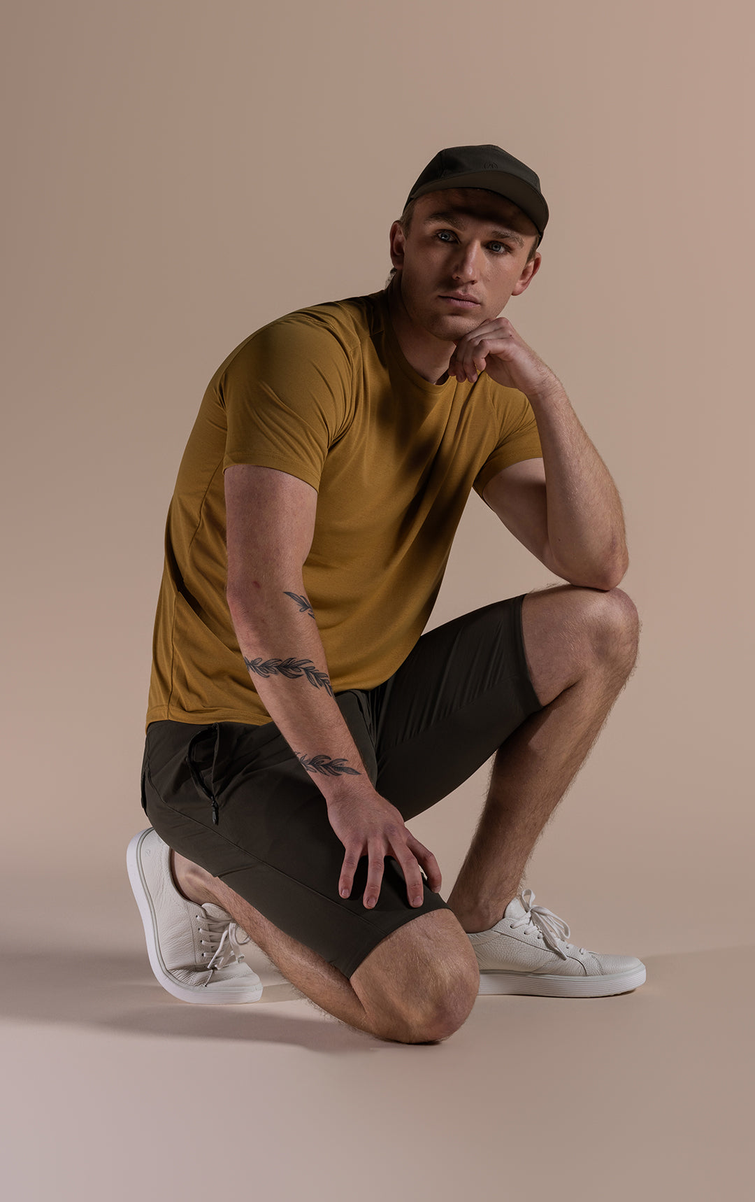 ASTY PERFORMANCE TEE