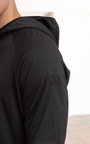 PERFORMANCE LIGHTWEIGHT HOODY