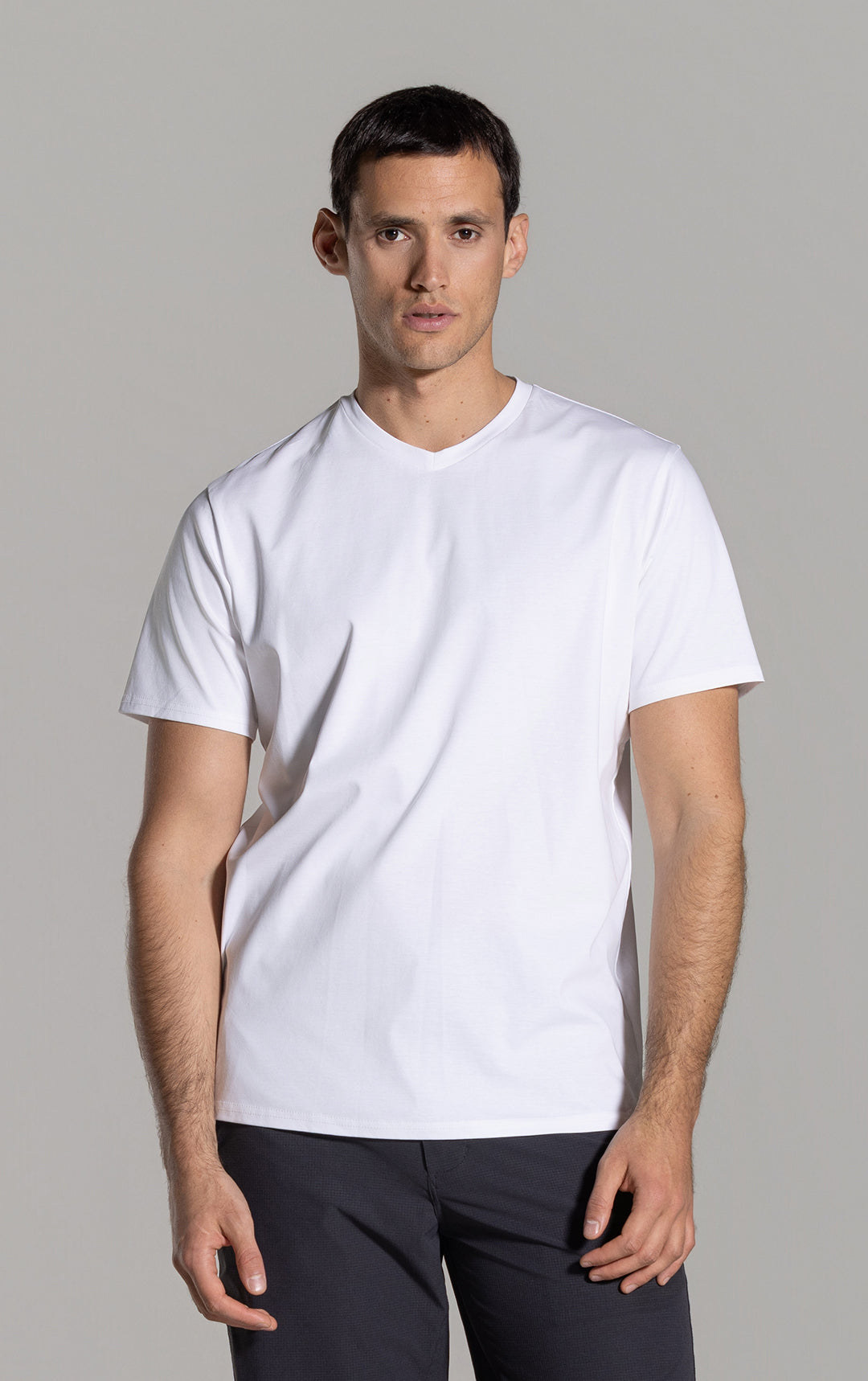 COTTON LUXE LIGHTWEIGHT V TEE