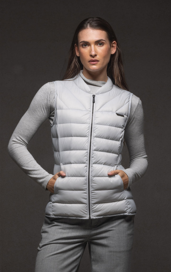 ESSENTIAL LIGHTWEIGHT DOWN VEST