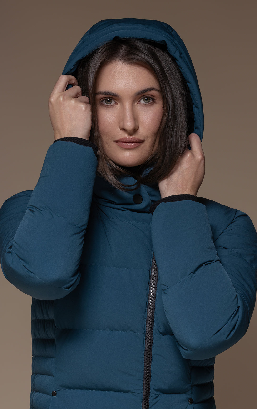 LAMINATED DOWN COAT