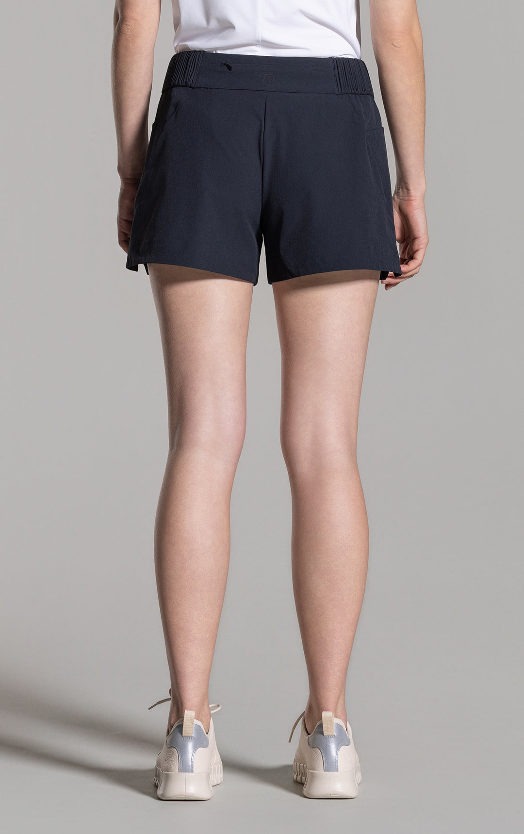 PERTEX EQUILIBRIUM ACTIVE SHORT