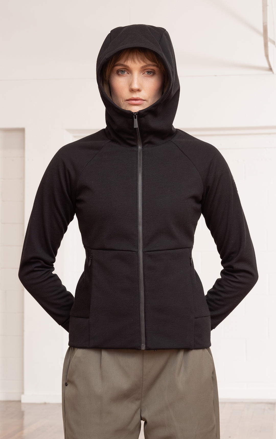 SOFTSHELL HOODY