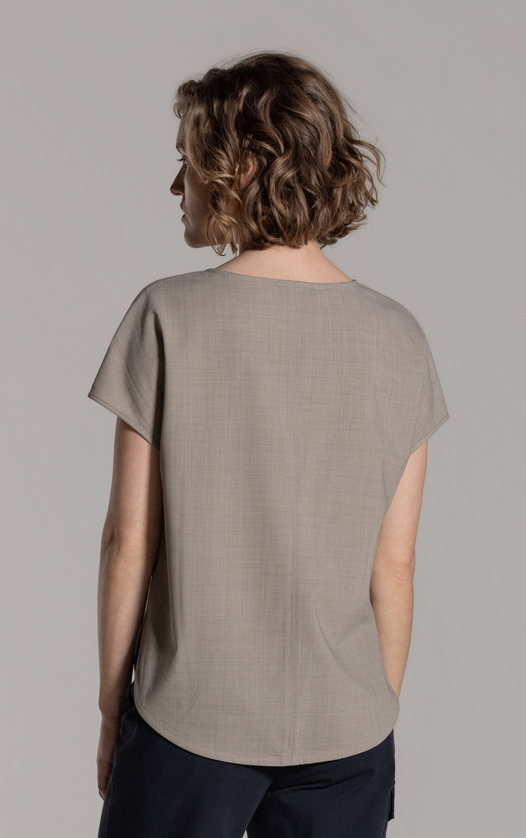 SUMMER WOOL DOLMAN TOP