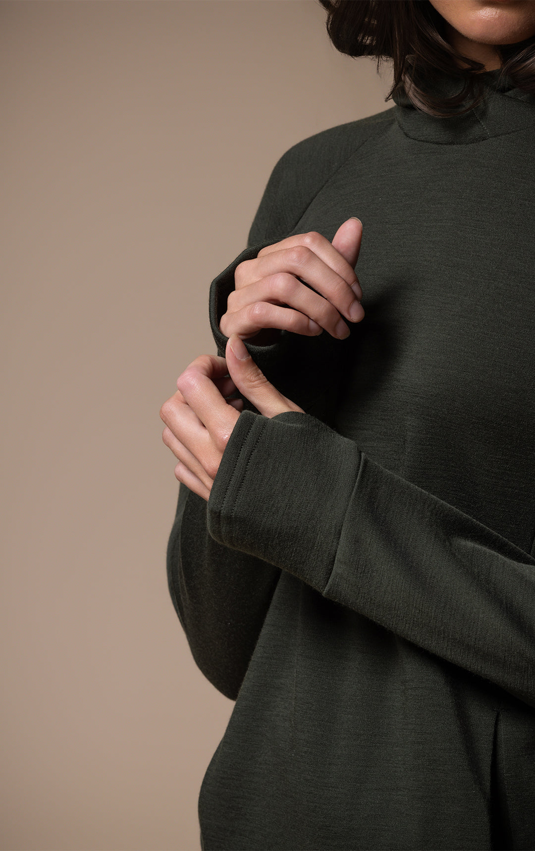 320GSM MERINO PULLOVER HOODY