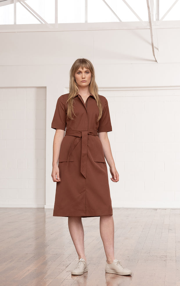 PERFORMANCE TWILL SHIRT DRESS