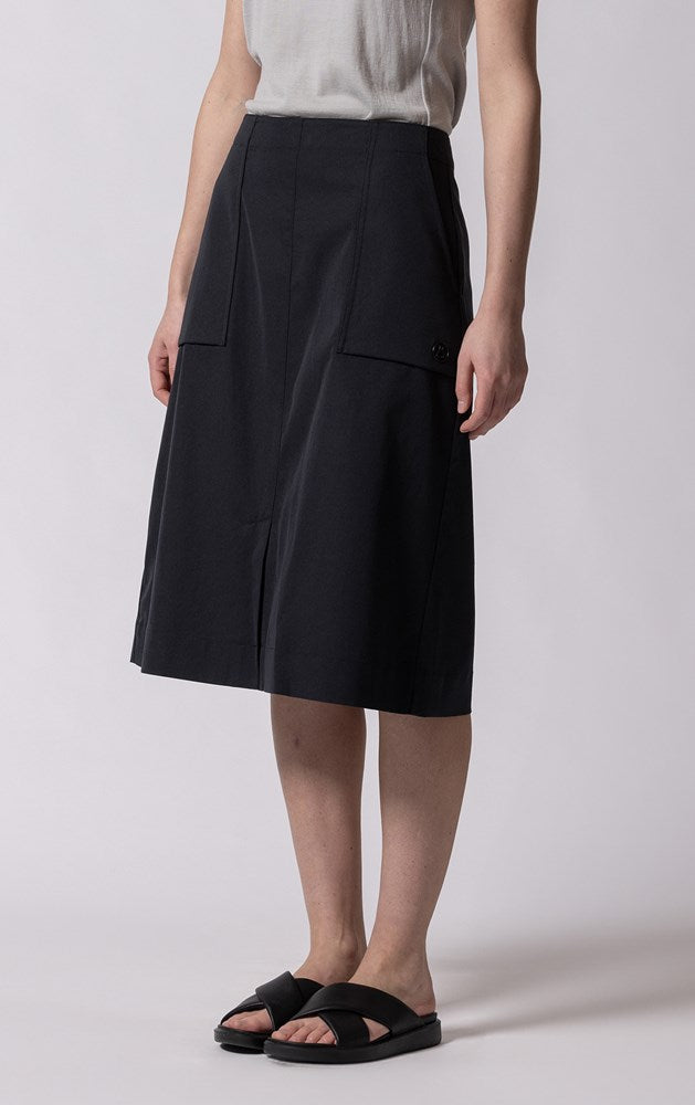 PERFORMANCE TWILL SKIRT - CLEARANCE