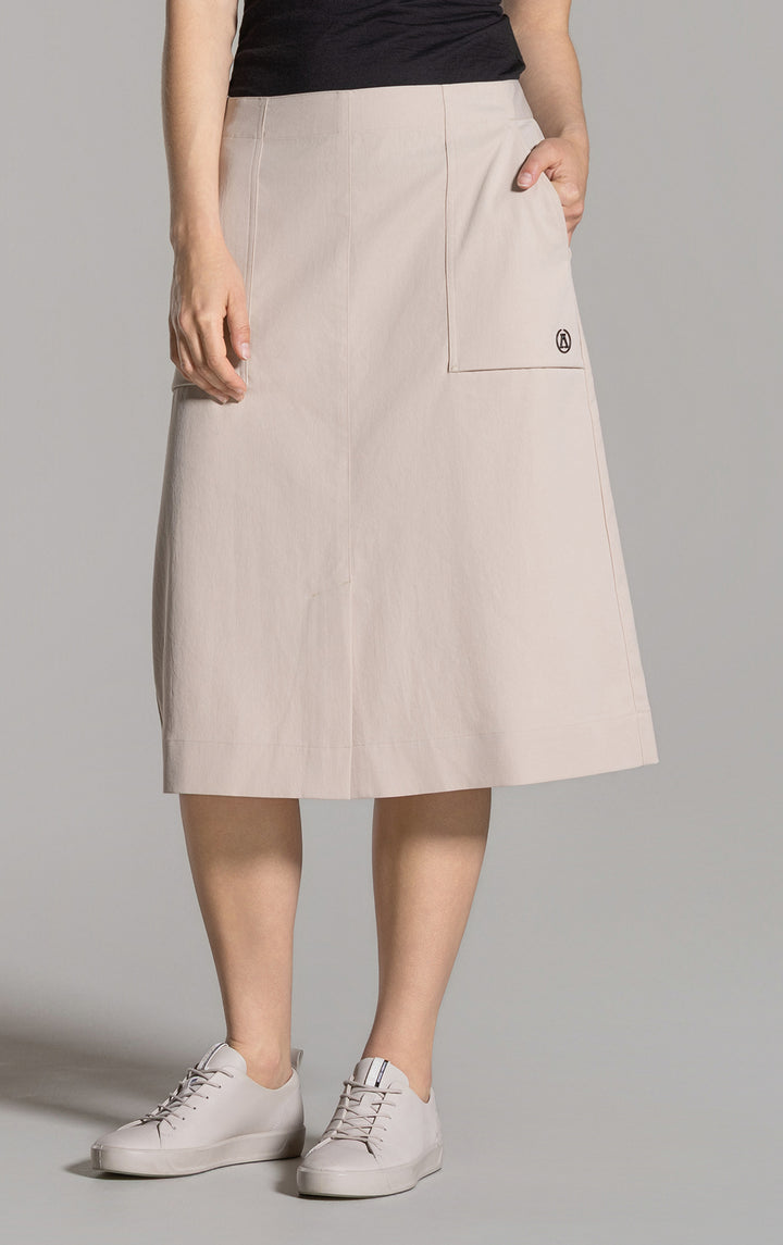 PERFORMANCE TWILL SKIRT