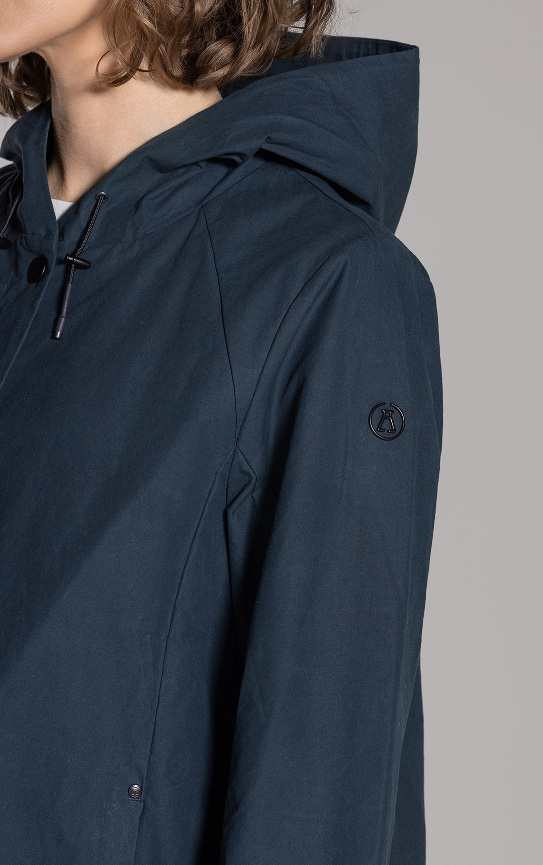 WAXED COTTON SWING SHELL