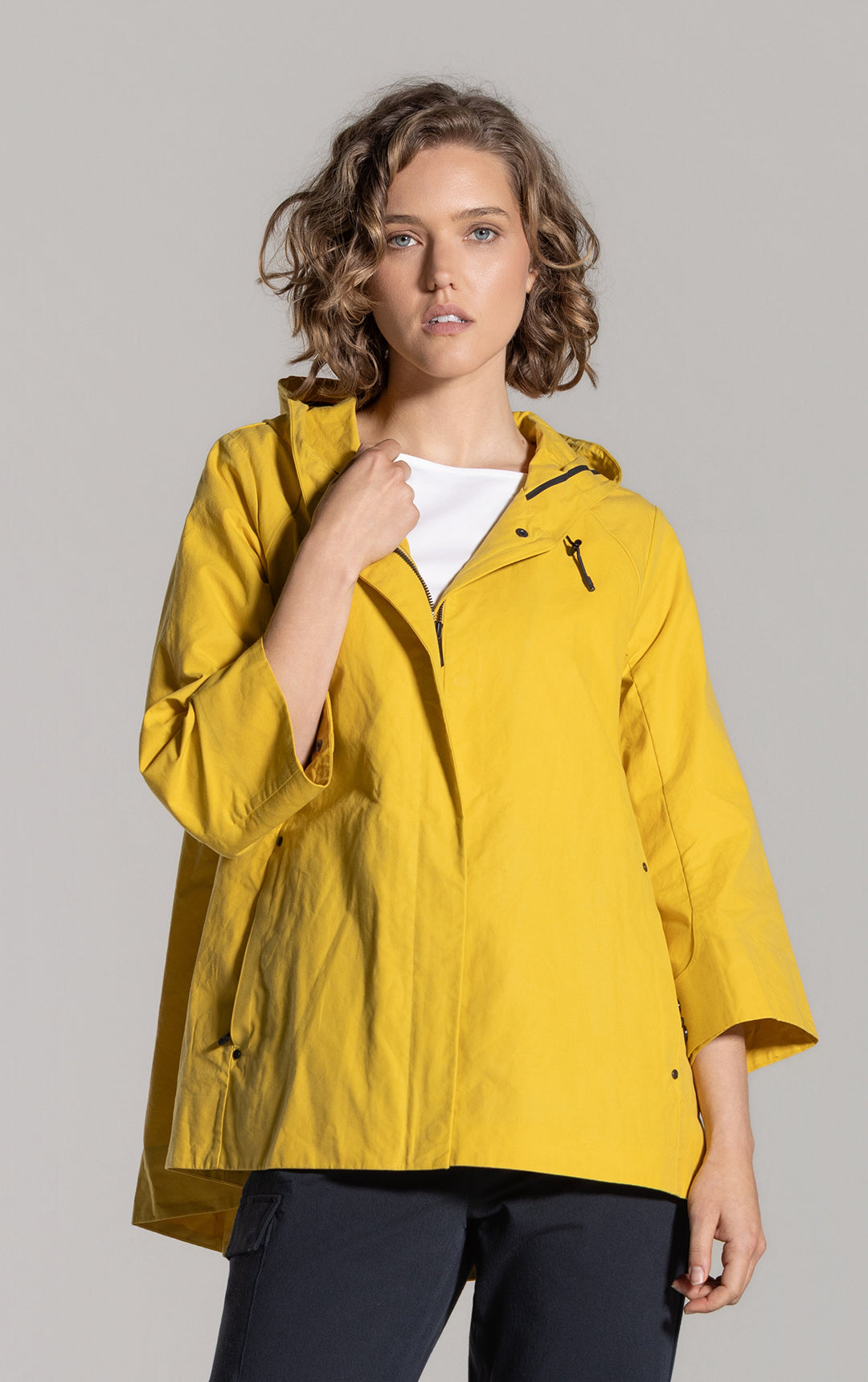 WAXED COTTON SWING SHELL