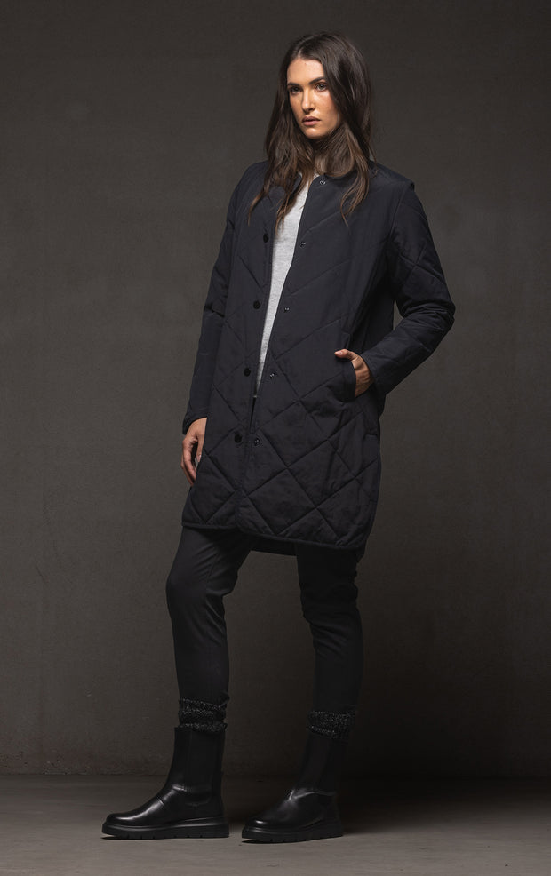 QUILTED PRIMALOFT COAT