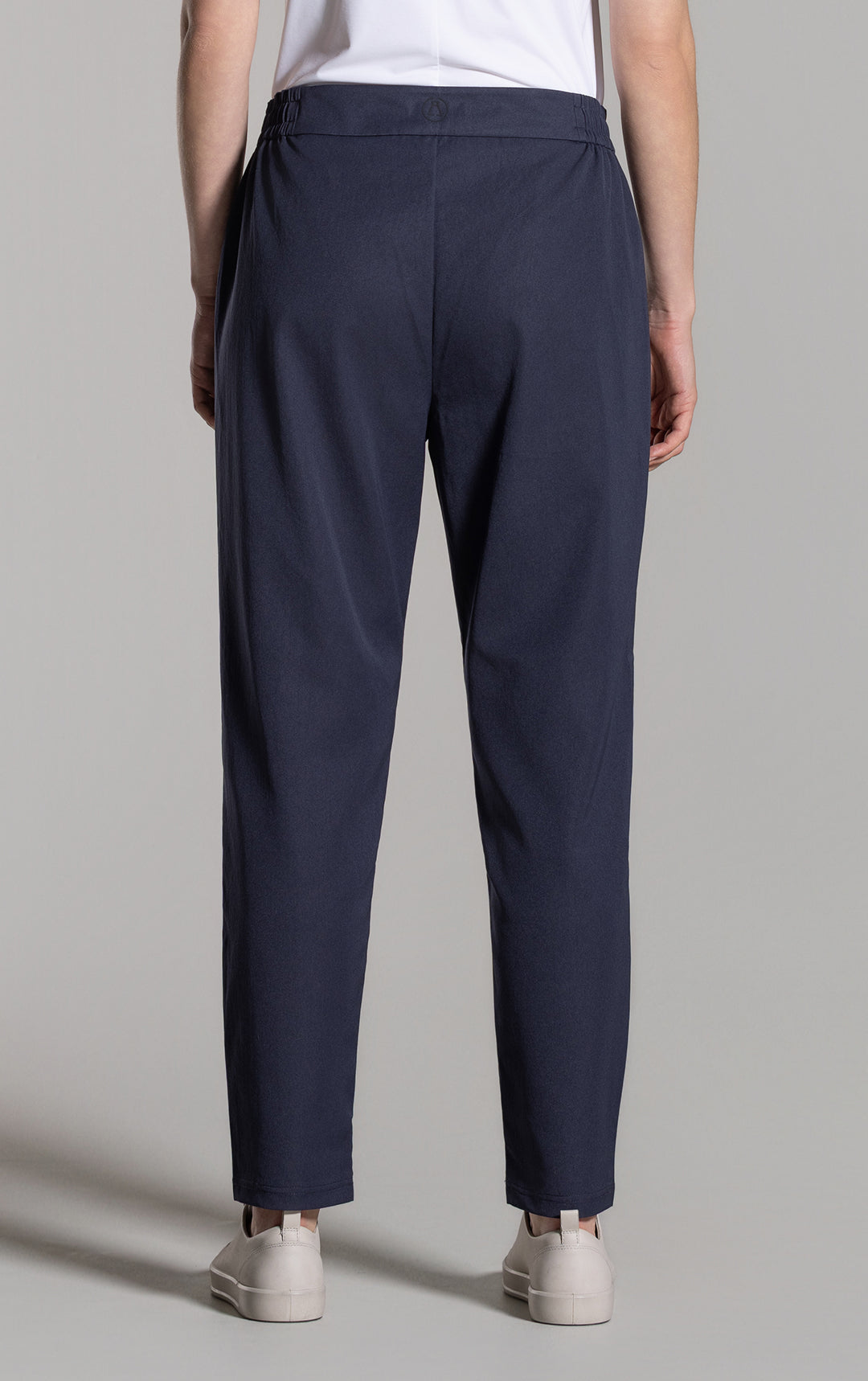 PERFORMANCE TWILL JOGGER