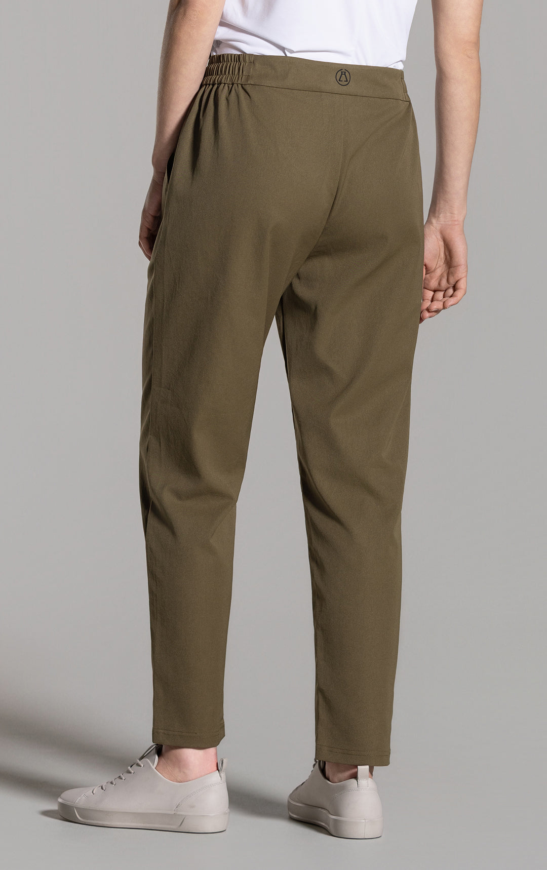PERFORMANCE TWILL JOGGER