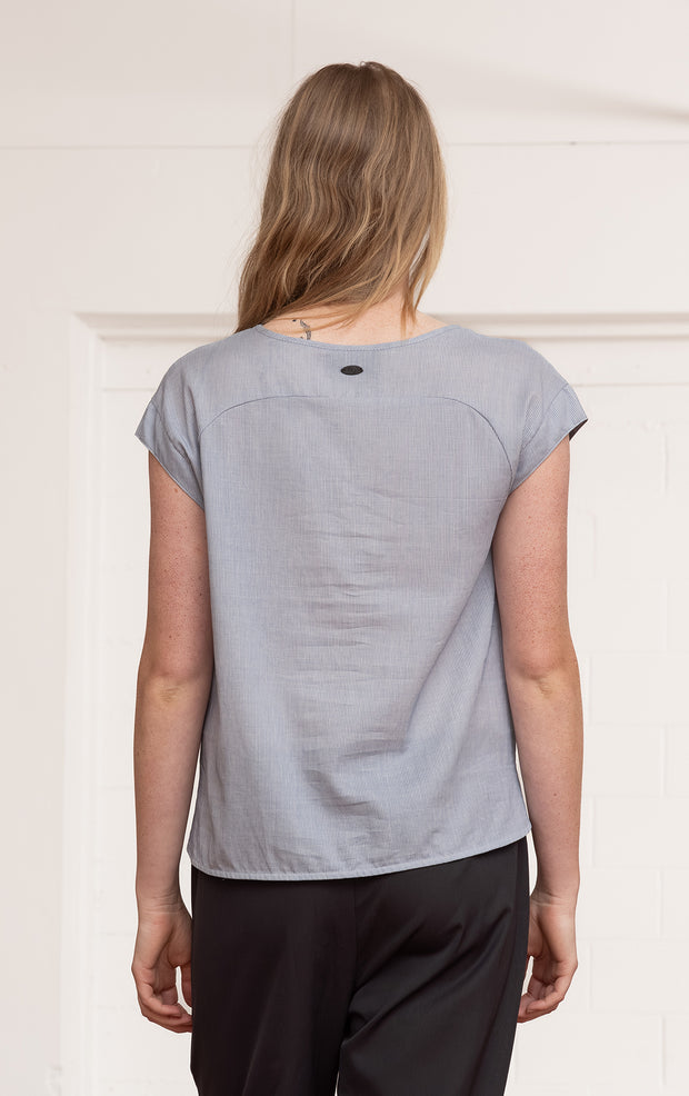 LIGHTWEIGHT ORGANIC COTTON TOP