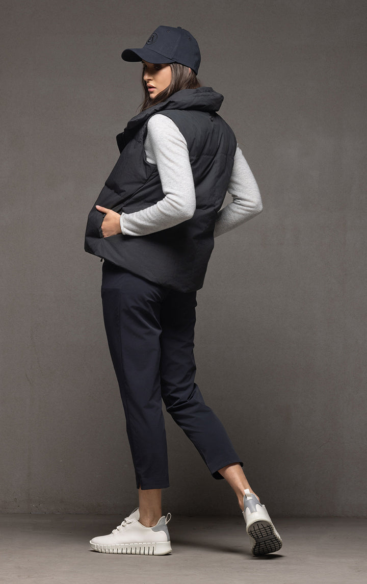 HIGH COLLAR DOWN VEST