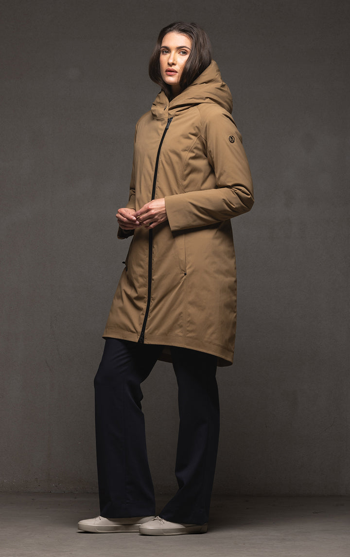 HOODED DOWN PARKA