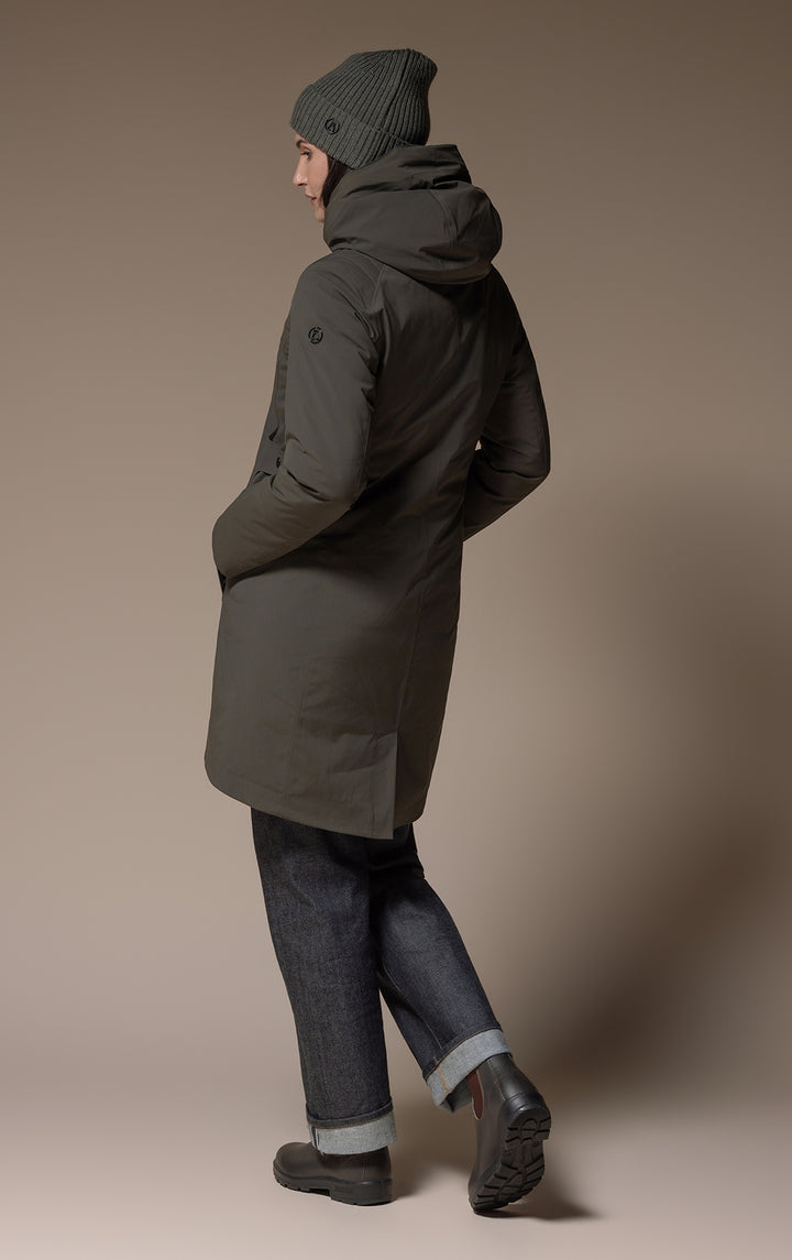HOODED DOWN PARKA
