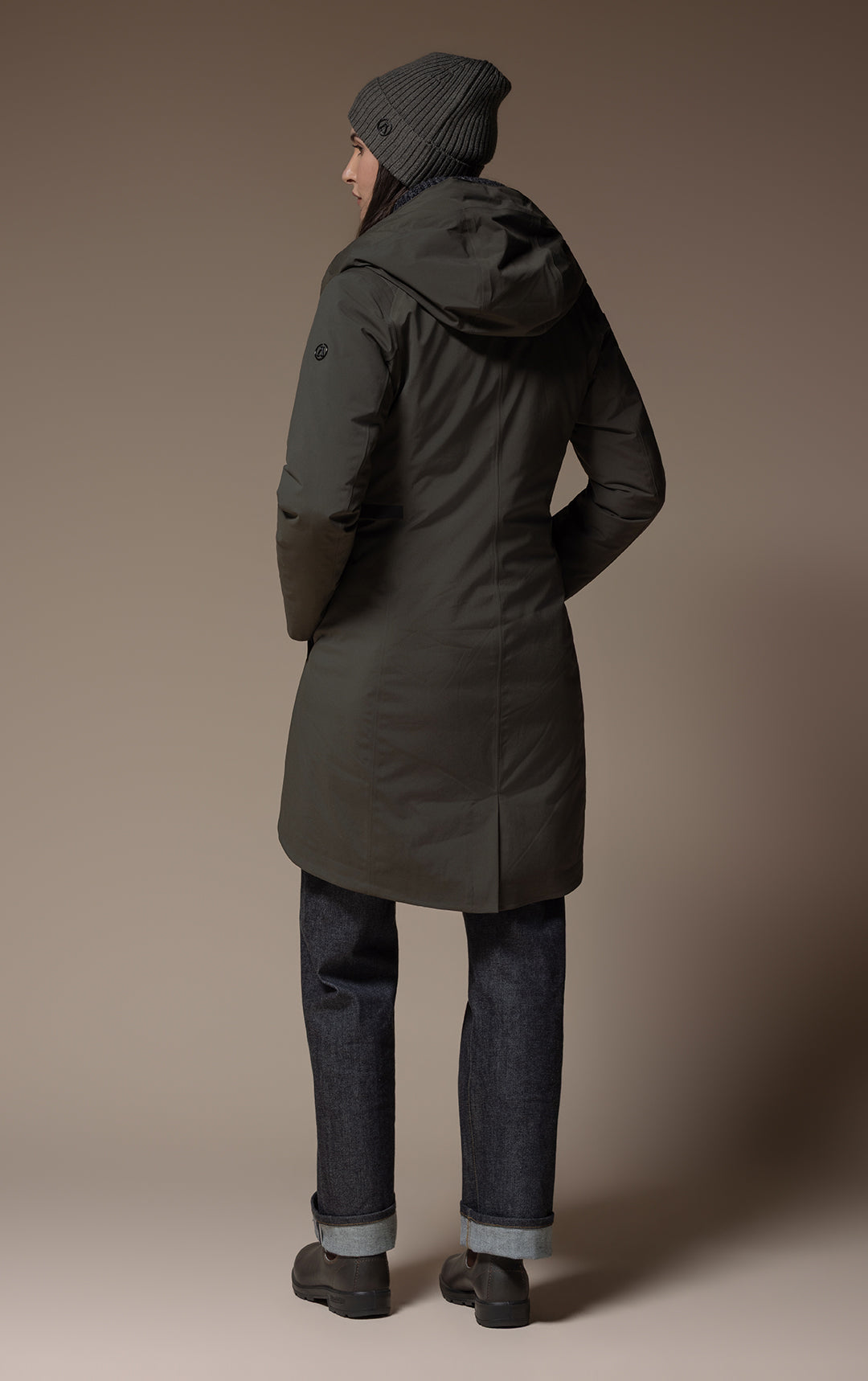 HOODED DOWN PARKA