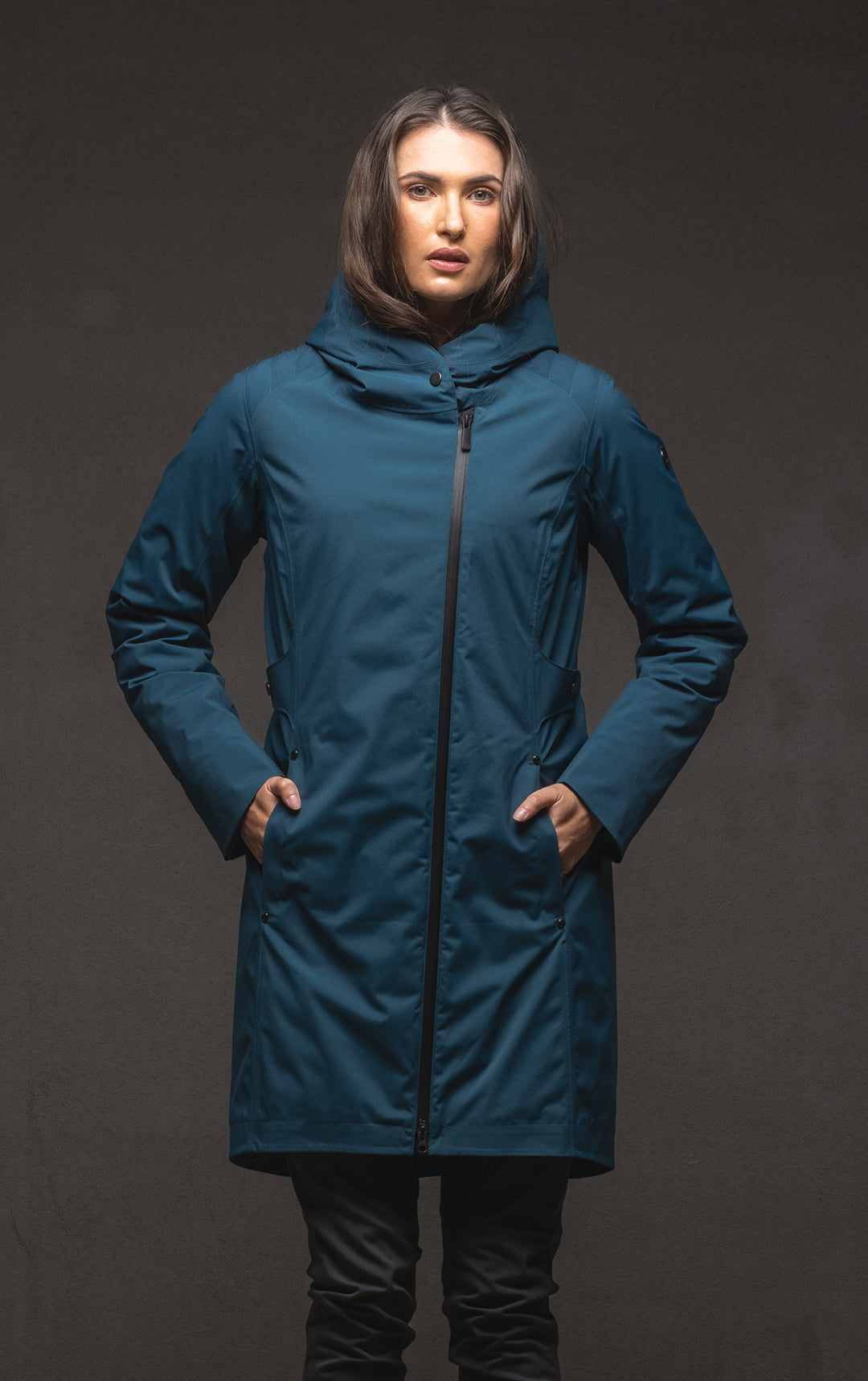 HOODED DOWN PARKA