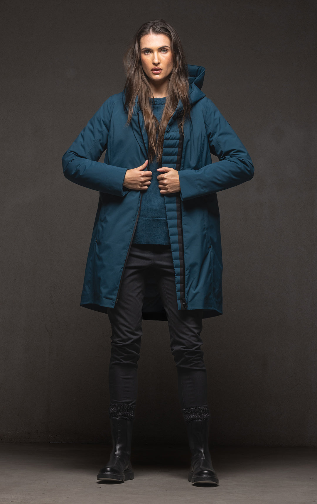 HOODED DOWN PARKA