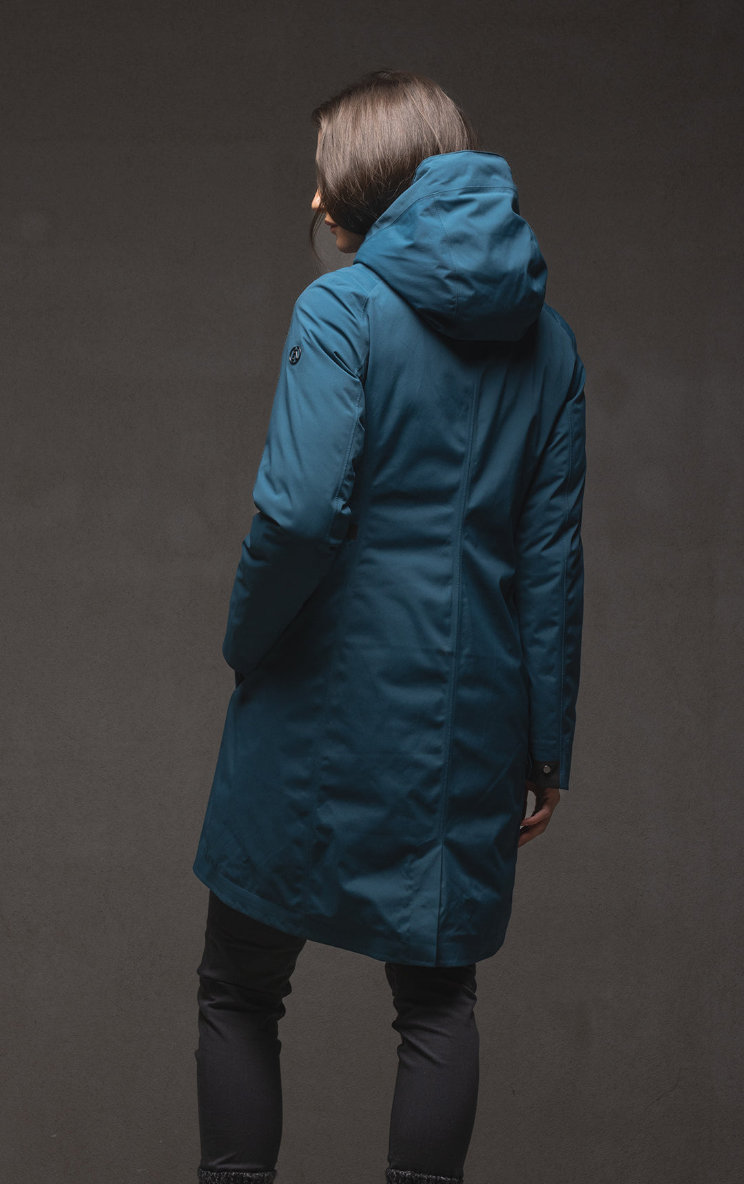 HOODED DOWN PARKA