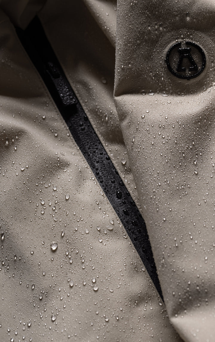 HOODED DOWN PARKA
